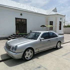 Mercedes-Benz E430 2000