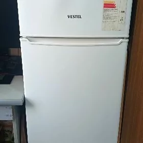 холодильник Vestel