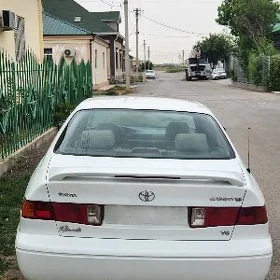 Toyota Camry 2001