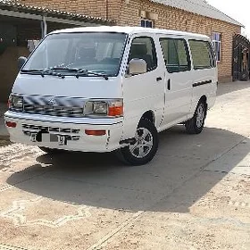 Toyota Hiace 1996