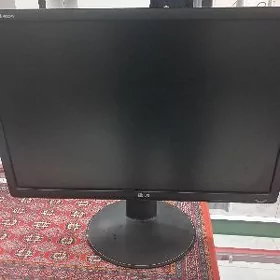 Monitor LG 22"