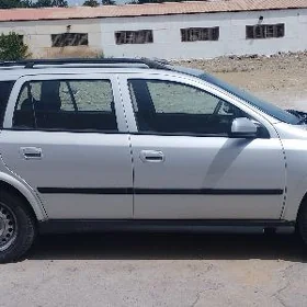 Opel Astra 2004