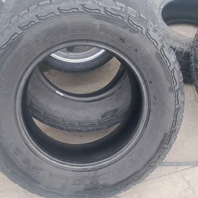 265 65 17