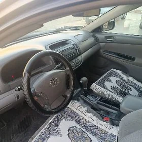 Toyota Camry 2005