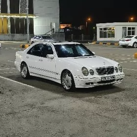 Mercedes-Benz E430 2000