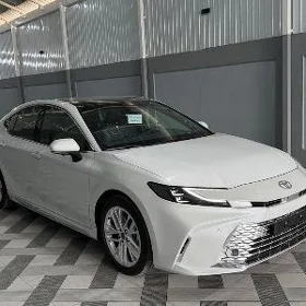 Toyota Camry 2026