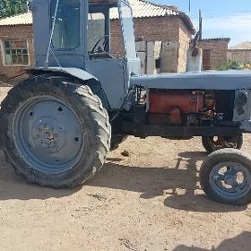 MTZ T-28 1990