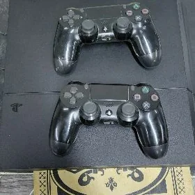 PS 4  1 TRB PLAYSTAY
