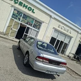 Nissan Cefiro 1996