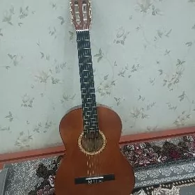 Classik gitara