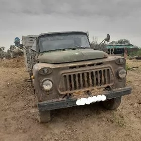 Gaz 52 1988