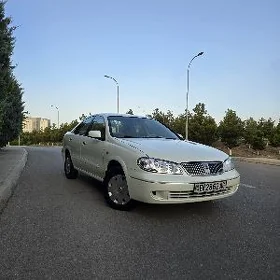 Nissan Sunny 2008