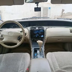 Toyota Avalon 2000