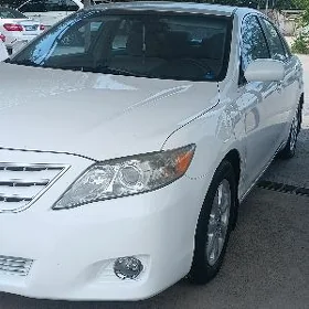 Toyota Camry 2011