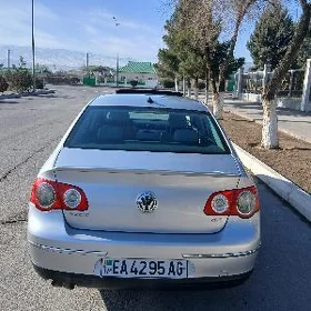 Volkswagen Passat 2010