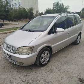 Opel Zafira 1999