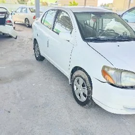 Toyota Echo 2001