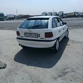 Opel Astra 1992
