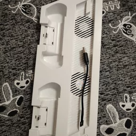Playstation 4 slim podstavka