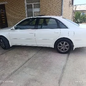 Toyota Avalon 2001