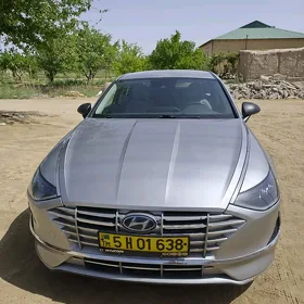 Hyundai Sonata 2022