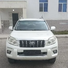 Toyota Land Cruiser Prado 2010