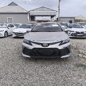 Toyota Camry 2023