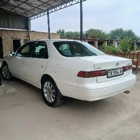 Toyota Camry 1998