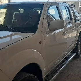 Nissan Navara 2014