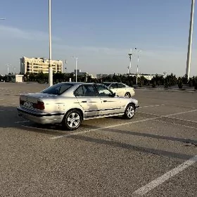 BMW 525 1990