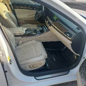 Genesis G90 2017