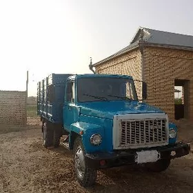 Gaz 53 1992