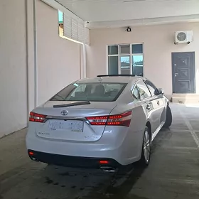 Toyota Avalon 2013
