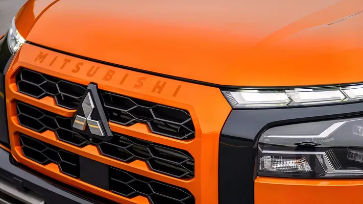 Mitsubishi we Nissan bileleşip täze pikap dörederler