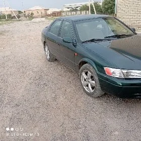 Toyota Camry 1999