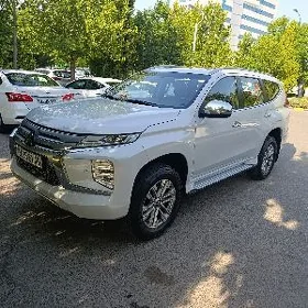 Mitsubishi Montero Sport 2021