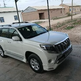 Toyota Land Cruiser Prado 2014