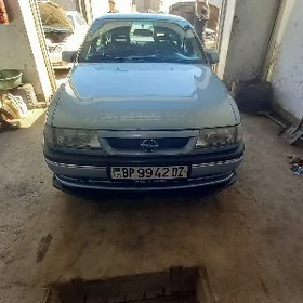 Opel Vectra 1993