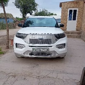 Ford Explorer 2021
