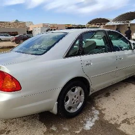Toyota Avalon 2001