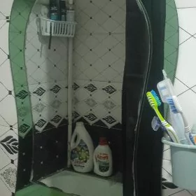 ÝYZ GÖRILÝÄN AÝNA