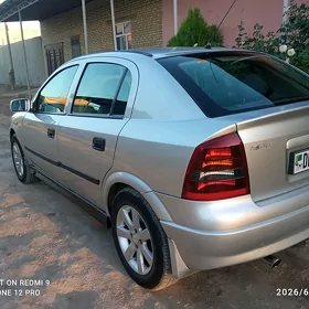 Opel Astra 2003