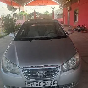 Hyundai Elantra 2010