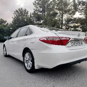 Toyota Camry 2016