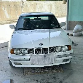 BMW 525 1992
