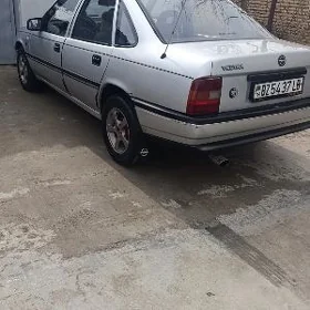 Opel Vectra 1990