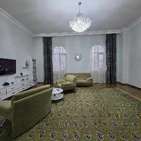 14 TAPGYR 12 ETAZ 4 KOMNAT