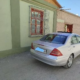 Mercedes-Benz C-Class 2000