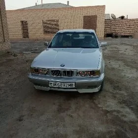 BMW 528 1992
