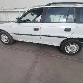 Opel Astra 1995